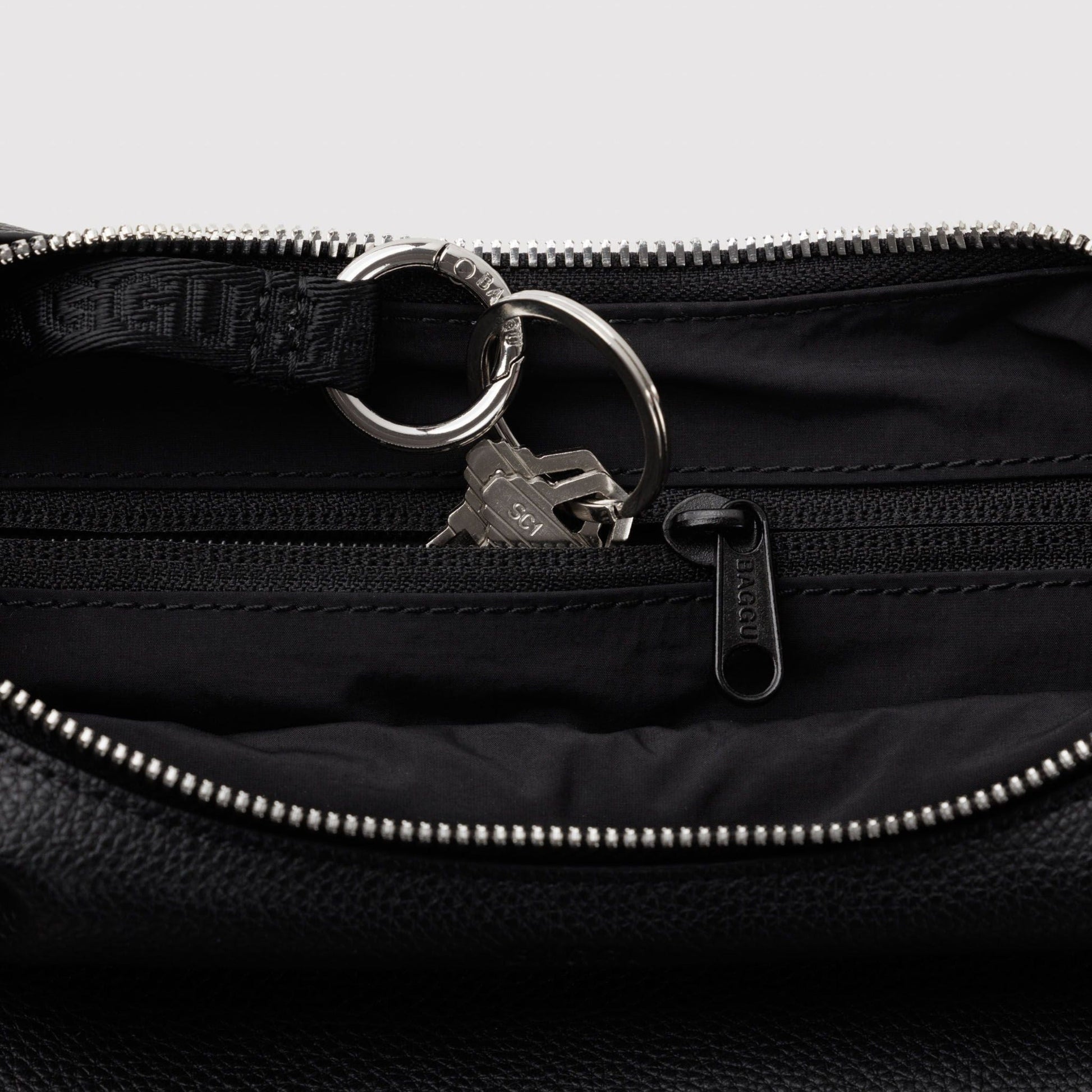 Baggu Small Recycled Leather Flat Crescent in Black