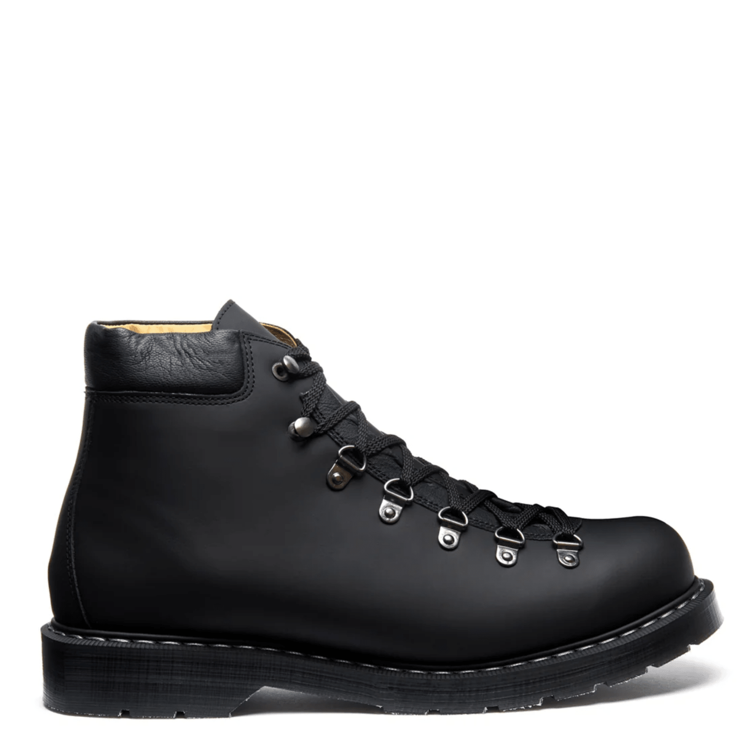 Solovair Urban Hiker in Black Greasy - Getoutside Shoes