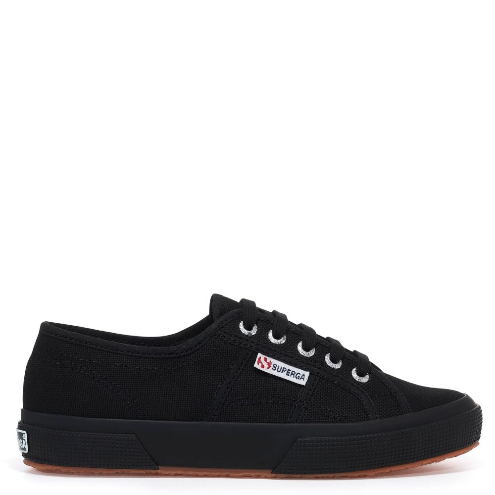 Superga Women's 2750 Cotu Classic in Full Black