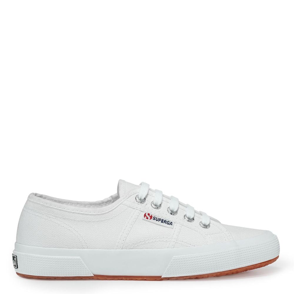 Superga Women's 2750 Cotu Classic in White - Getoutside Shoes
