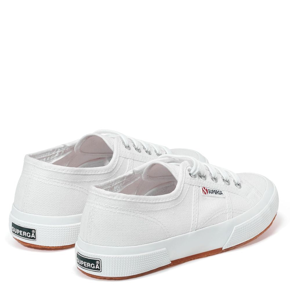 Superga Women's 2750 Cotu Classic in White - Getoutside Shoes
