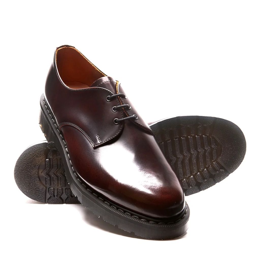 Solovair Gibson Shoe in Burgundy Rub-Off