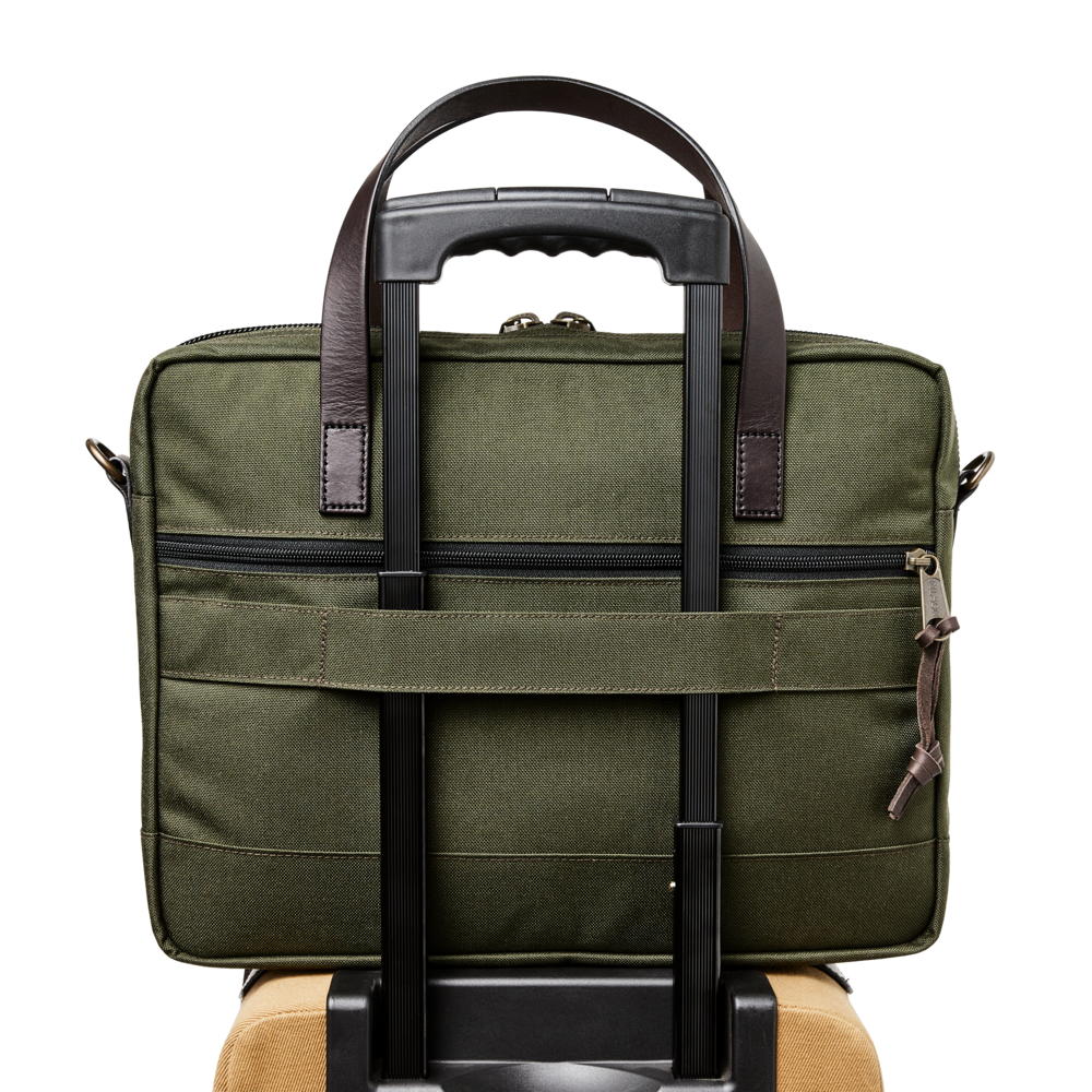 Filson Dryden Briefcase in Ottergreen