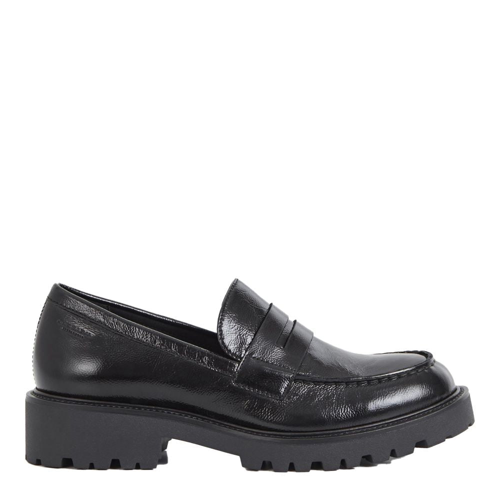 Vagabond Women's Kenova Loafer in Black Patent Leather
