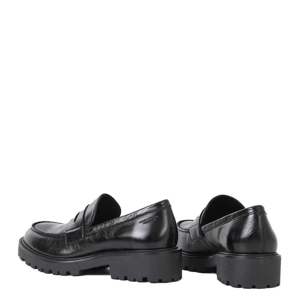 Vagabond Women's Kenova Loafer in Black Patent Leather