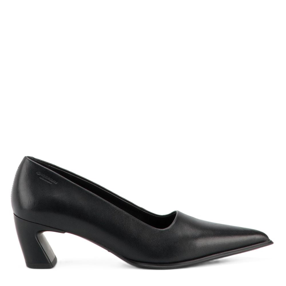 Vagabond Women's Ilona Pumps in Black Leather