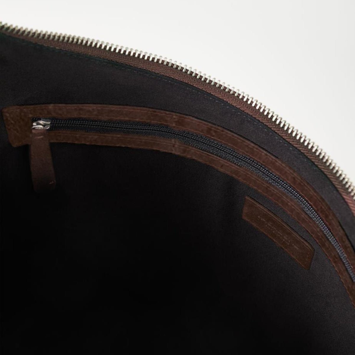 Vagabond Hilo Bag in Dark Brown Suede - Getoutside Shoes