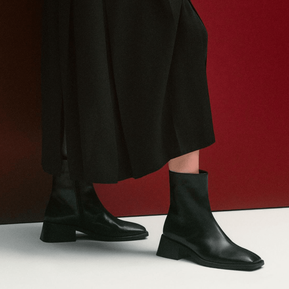 Vagabond Women's Blanca Boots in Black Leather - Getoutside Shoes