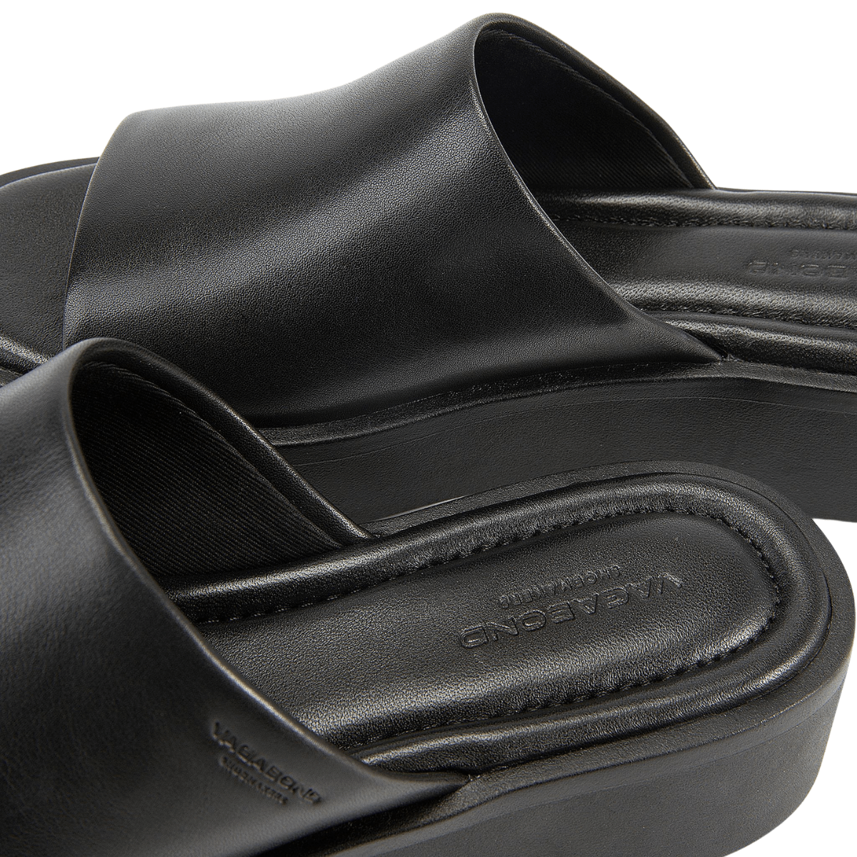 Vagabond Women's Danya Flatform Sandals in Black Leather - Getoutside Shoes