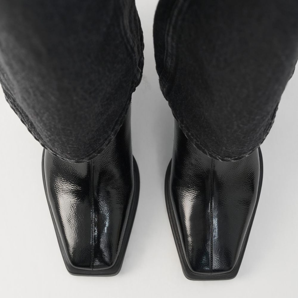 Vagabond Women's Hedda Ankle Boots in Black Patent Leather - Getoutside Shoes