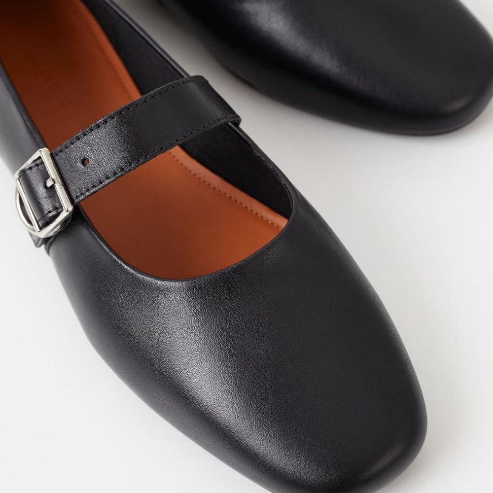 Vagabond Women's Jolin Ballet Flats in Black Leather - Getoutside Shoes