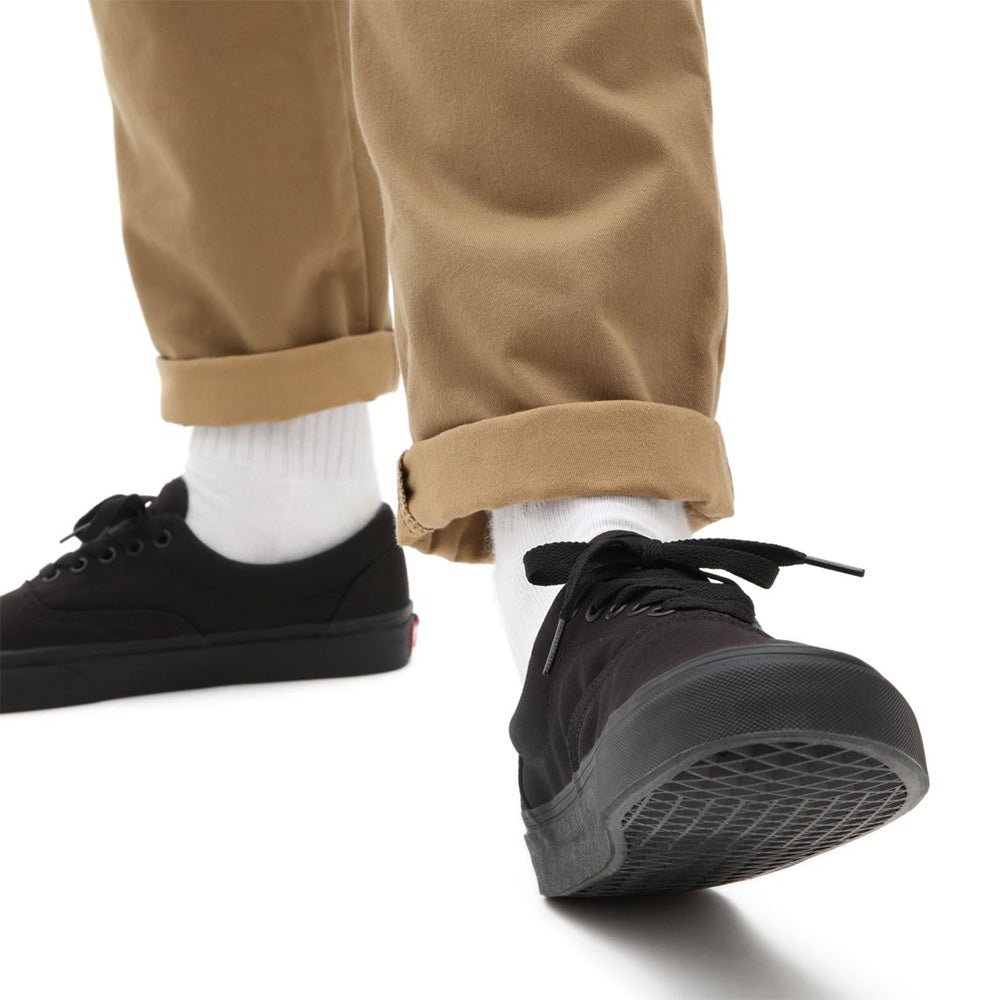 Vans Era in Black/Black - Getoutside Shoes
