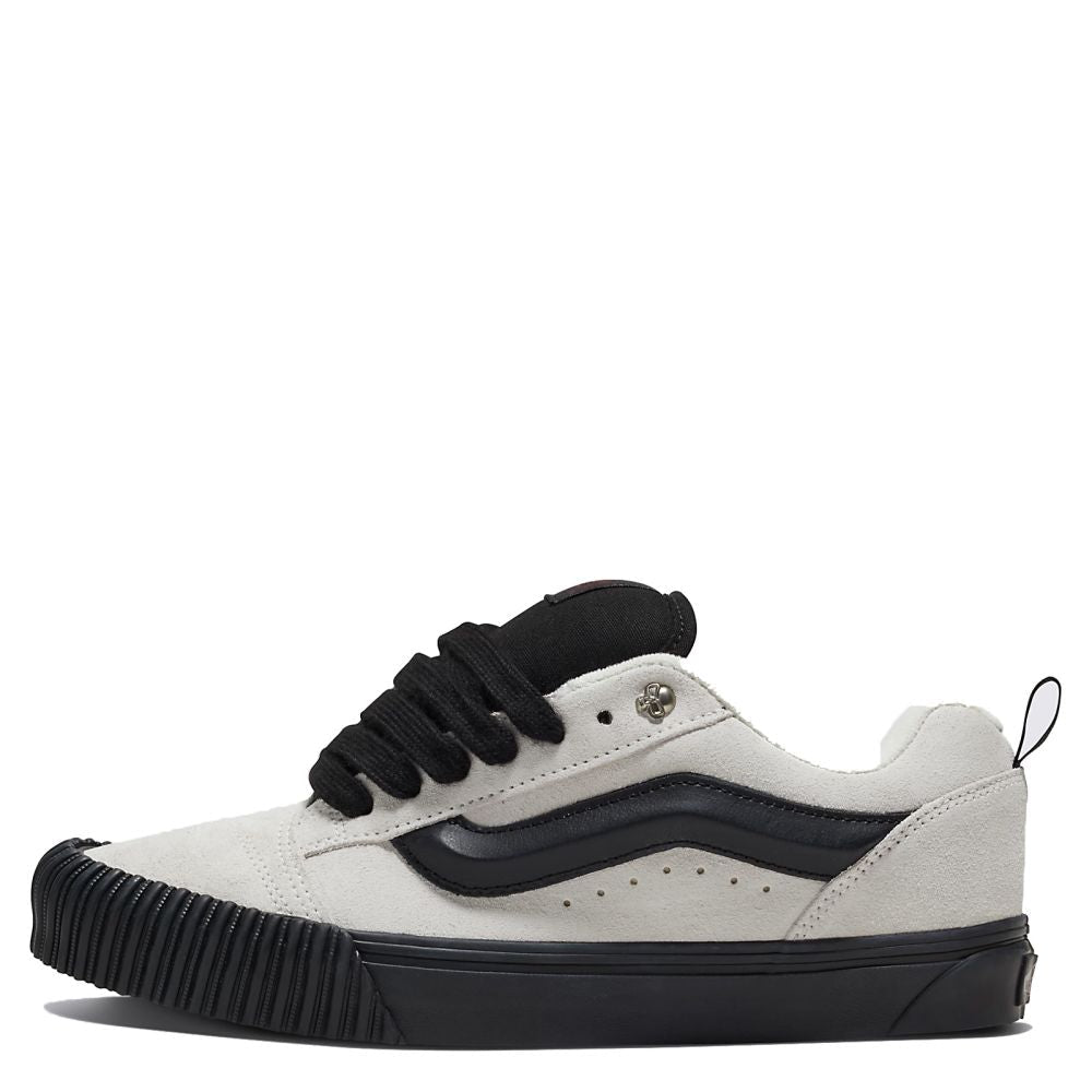 Vans Knu Skool Halloween In the Shadows in White/Black - Getoutside Shoes