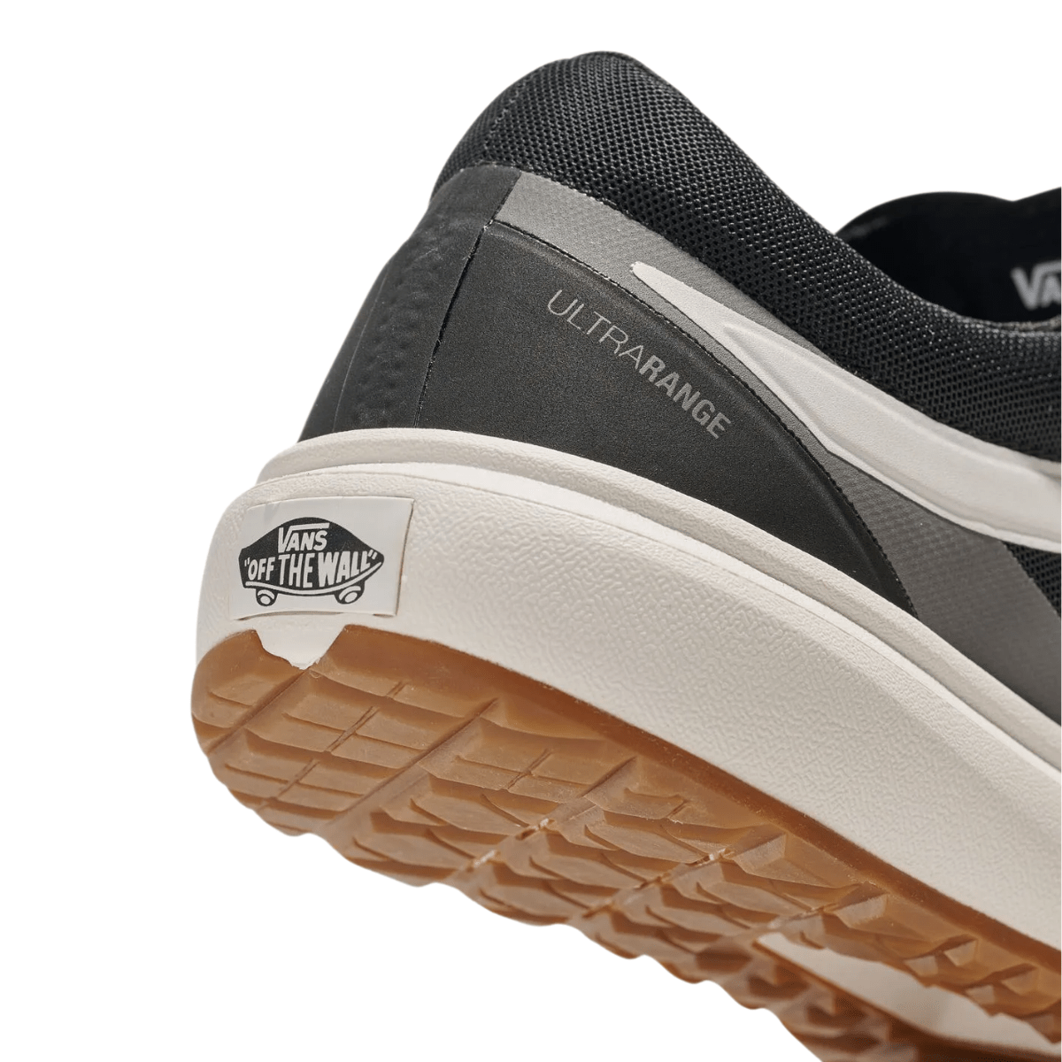Vans Men's MTE UltraRange 2.0 in Black - Getoutside Shoes