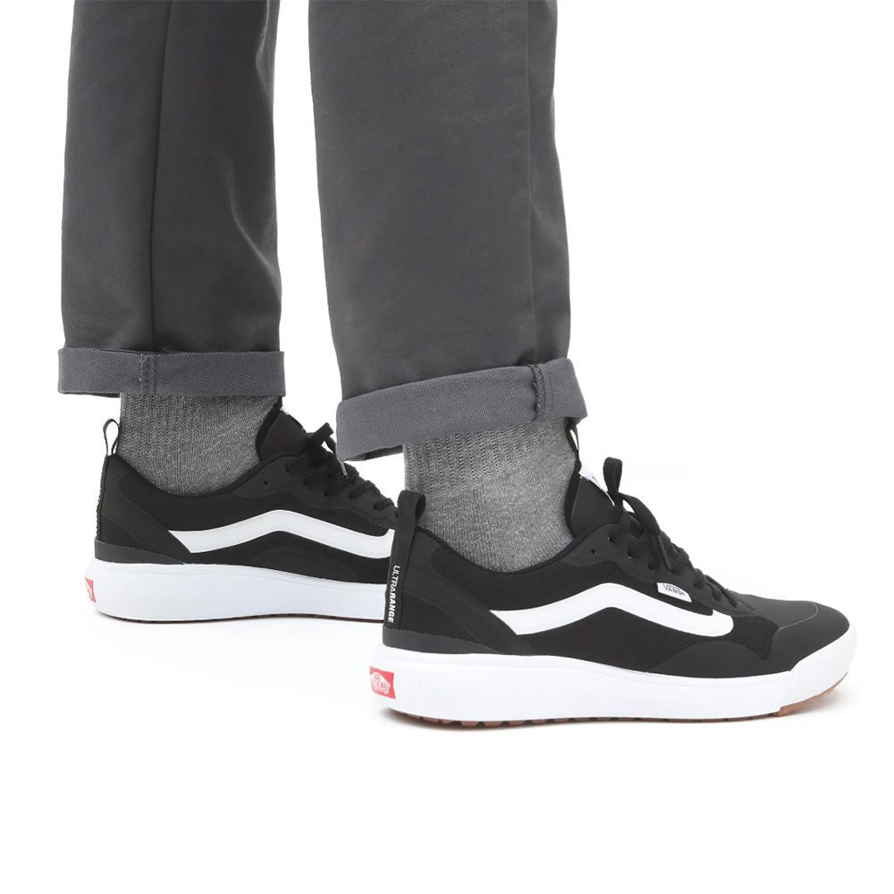 Vans UltraRange EXO in Black/White - Getoutside Shoes