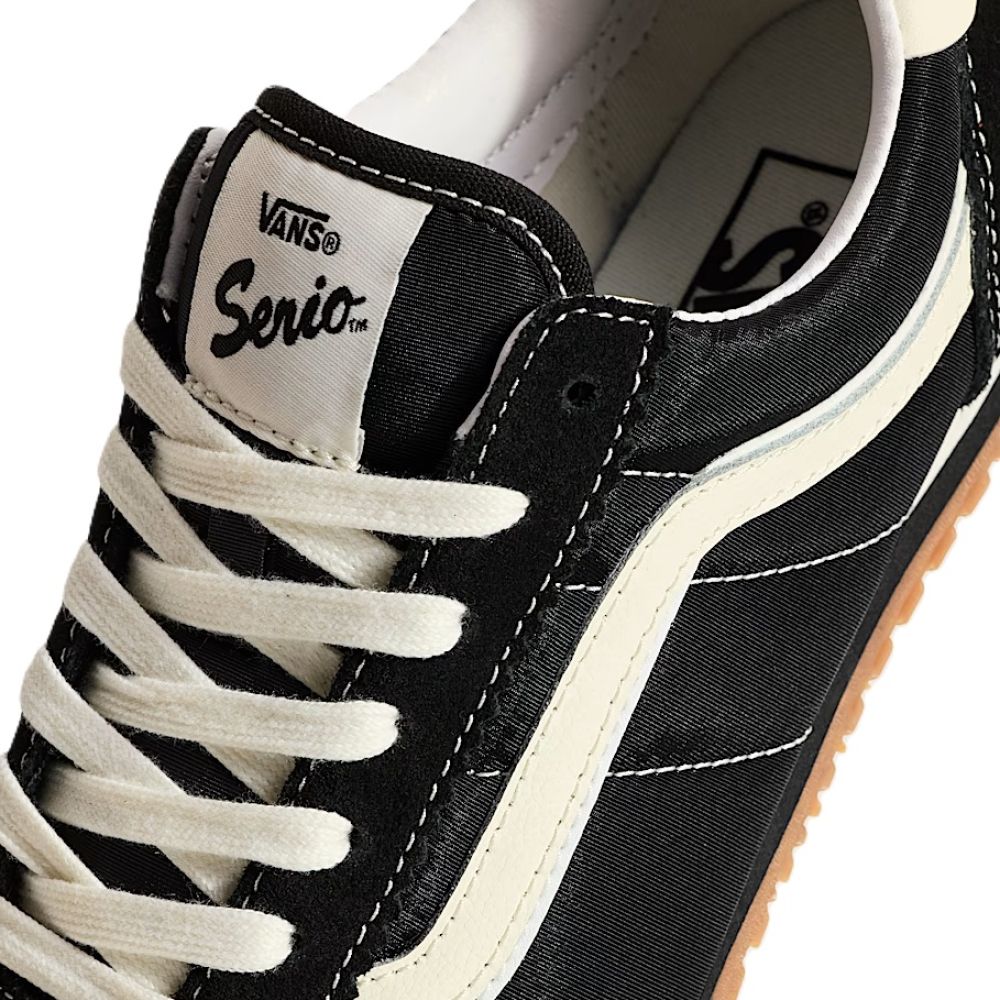 Vans Women's Super Lowpro in Black - Getoutside Shoes