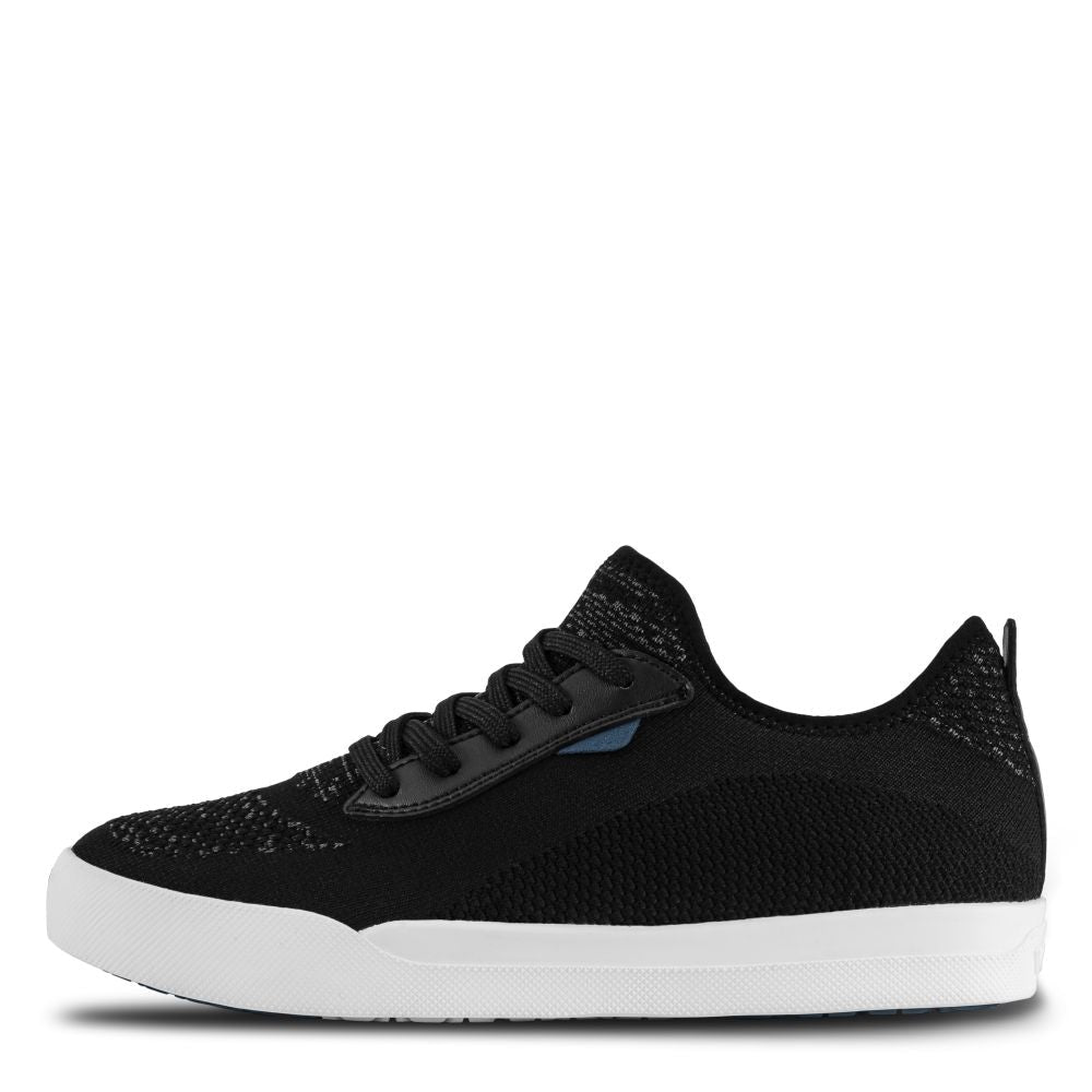 Vessi Women's Weekend in Asphalt Black - Getoutside Shoes