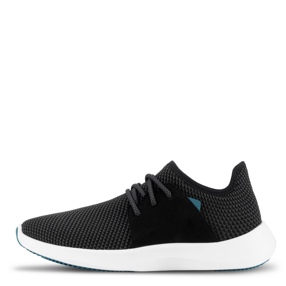 Vessi Men&#39;s Everyday Classic in Midnight Black