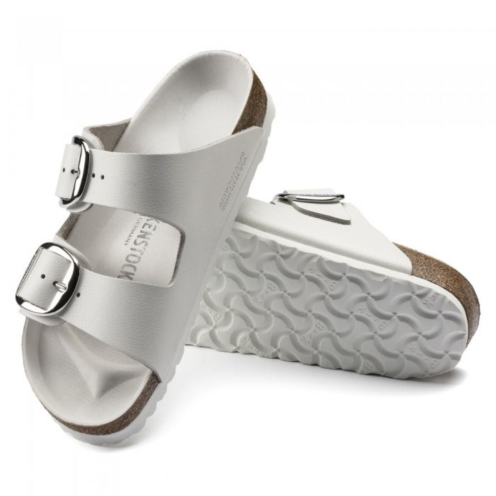 Birkenstock Women&#39;s Arizona Big Buckle Leather in White (Narrow Width)