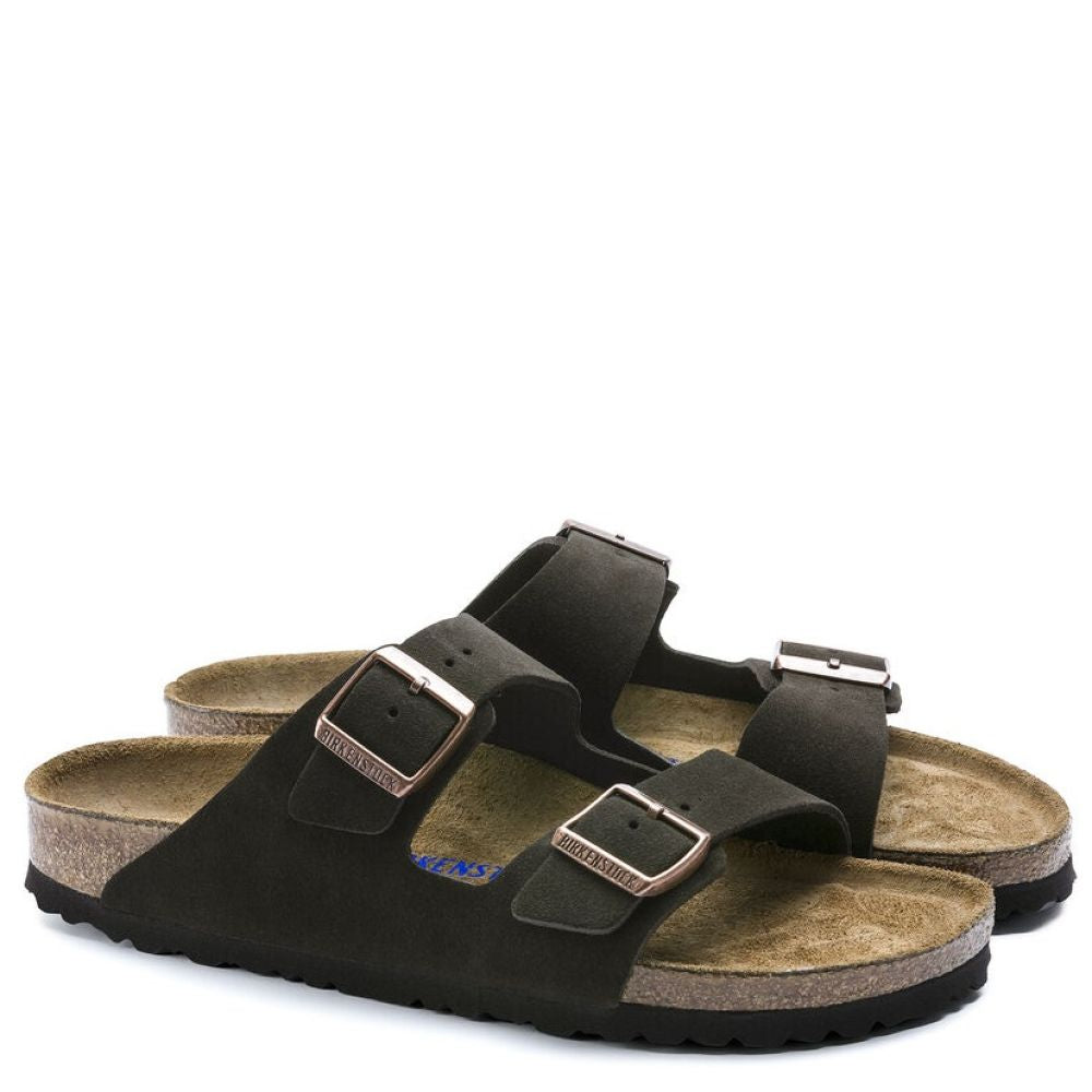 Birkenstock Women's Arizona Softbed Leather in Mocha
