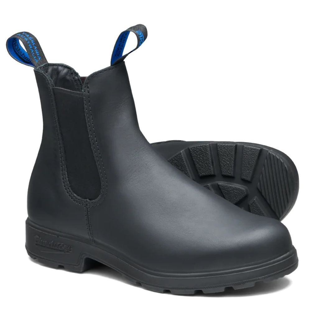 Blundstone Women&#39;s Winter 2274 Hi Top in Black