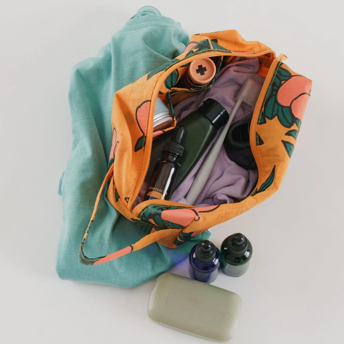 Baggu Dopp Kit in Orange Tree