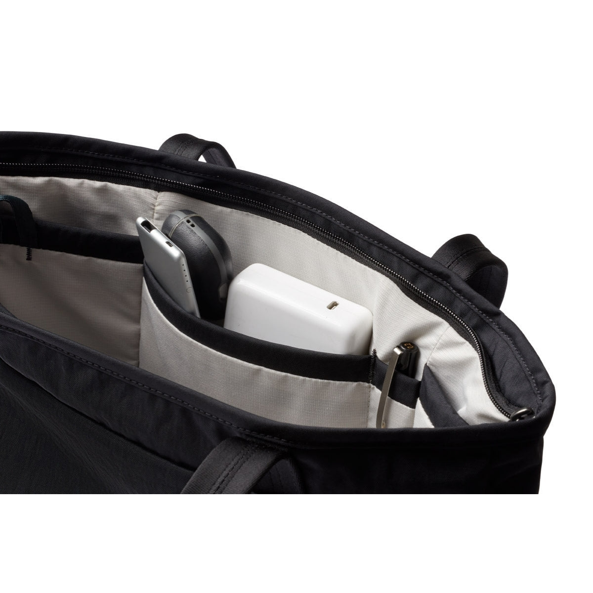 Bellroy Tokyo Tote Compact in Raven