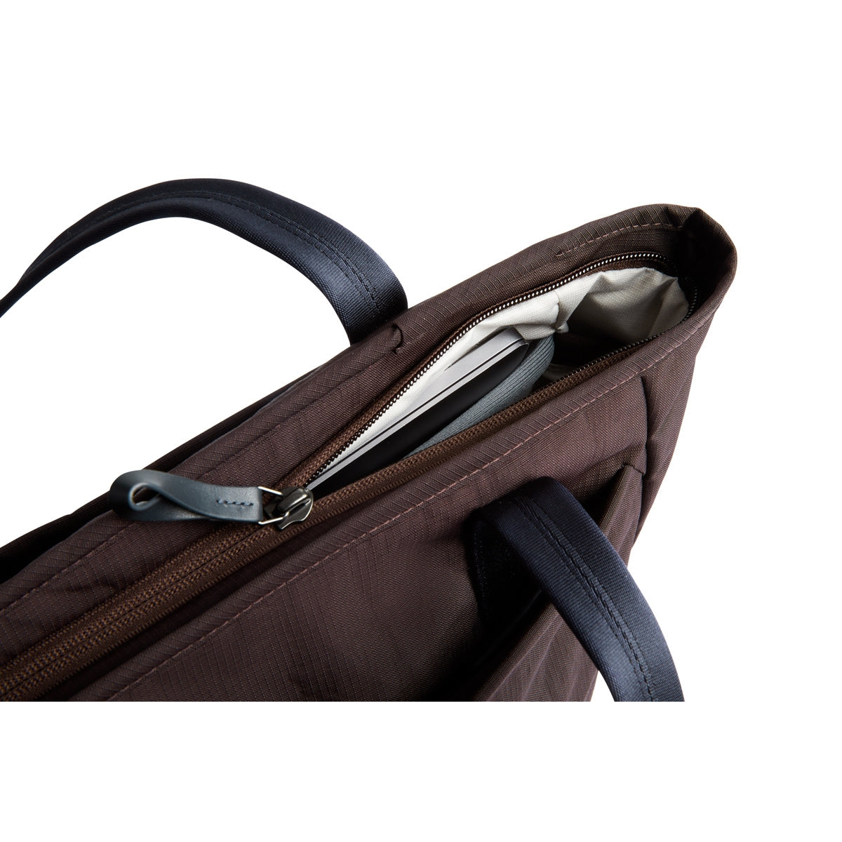 Bellroy Tokyo Wonder Tote 15L in Deep Plum