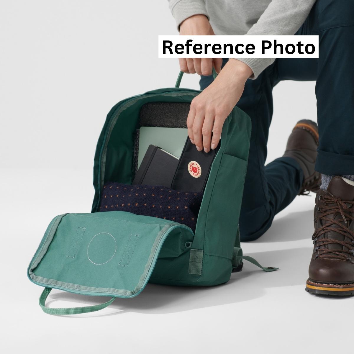 Fjallraven Kanken in Forest Green