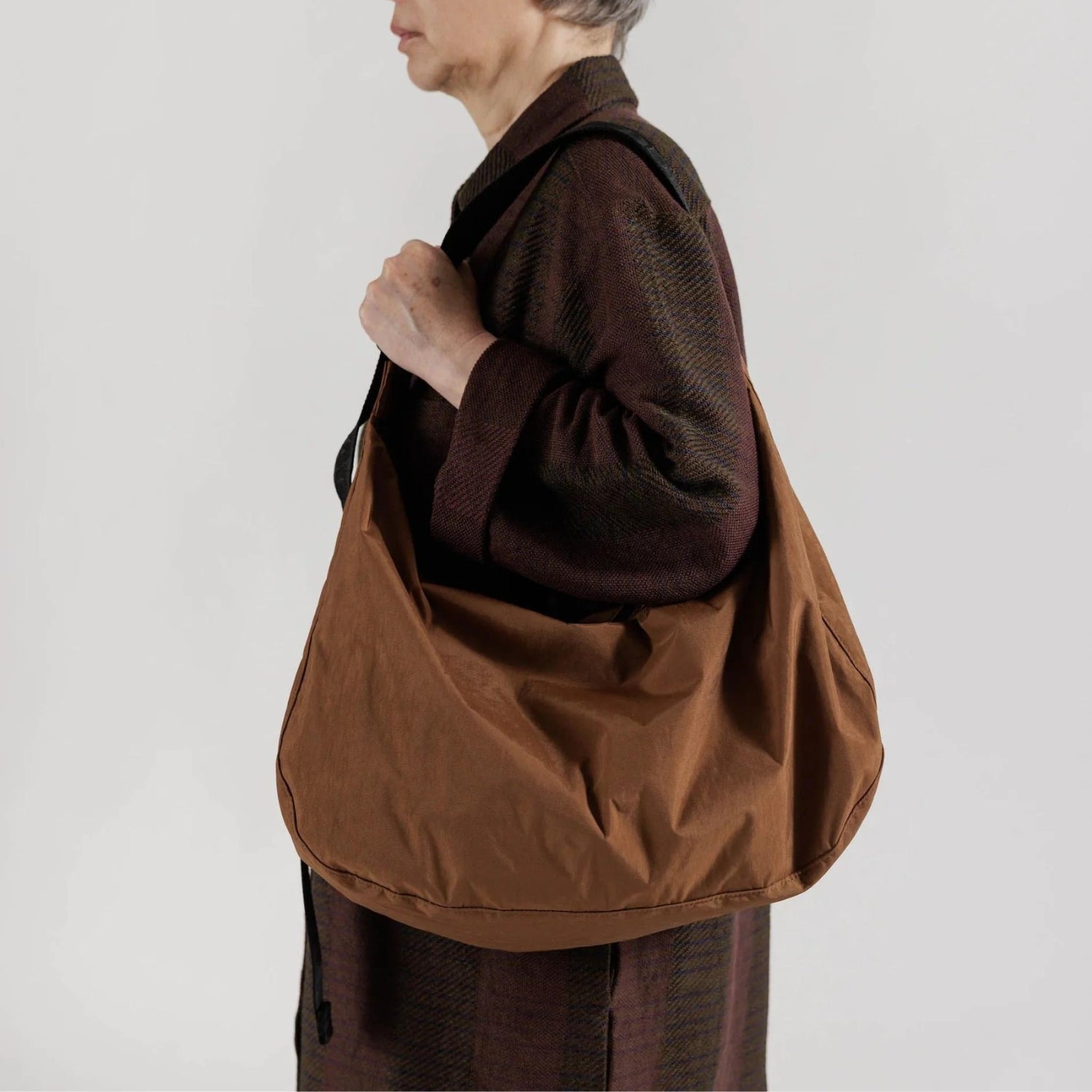 Baggu Large Nylon Crescent Bag in Brown