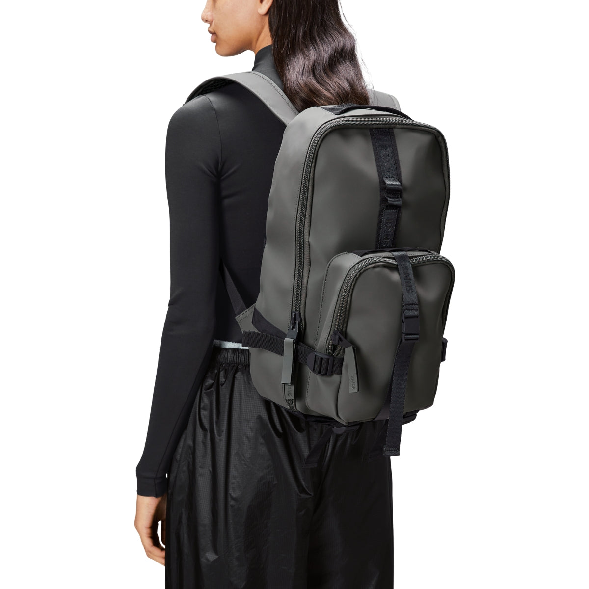 Rains Trail Rucksack in Grey