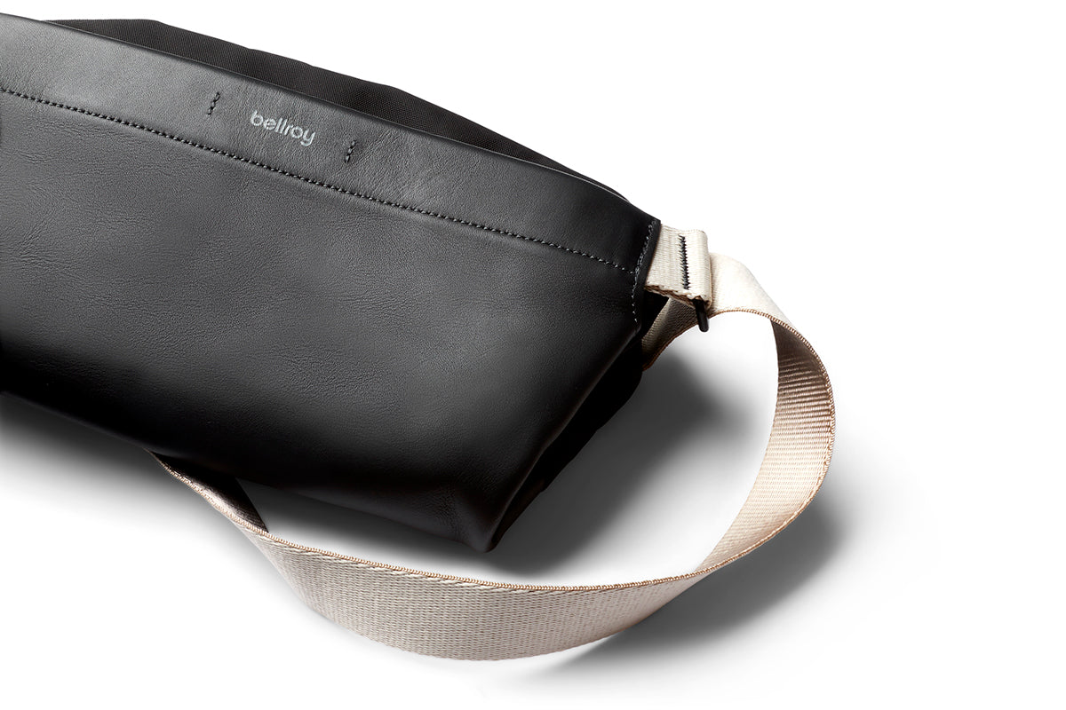 Bellroy Sling Mini Premium Edition in Black Sand