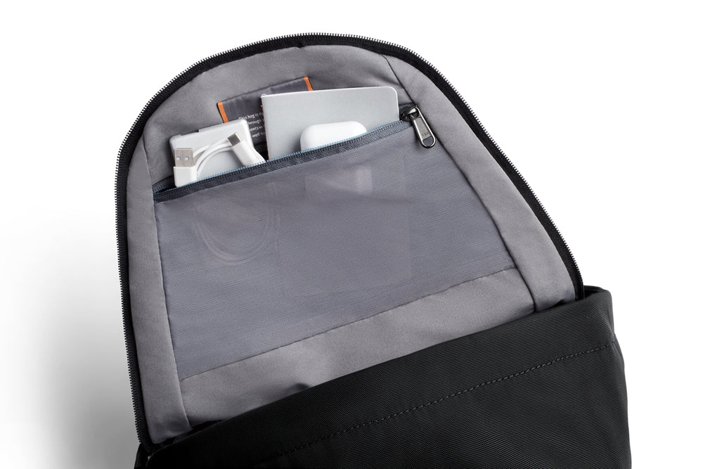 Bellroy Classic Backpack Compact in Black