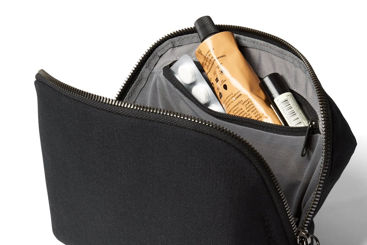 Bellroy Desk Caddy in Black - Getoutside Shoes