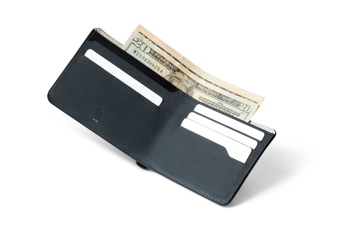 Bellroy Hide & Seek Lo Premium Edition in Black - Getoutside Shoes