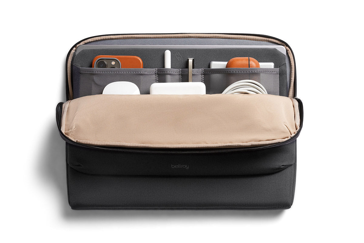 Bellroy Laptop Caddy 14" in Black - Getoutside Shoes