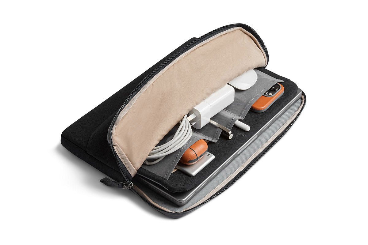 Bellroy Laptop Caddy 14" in Black - Getoutside Shoes