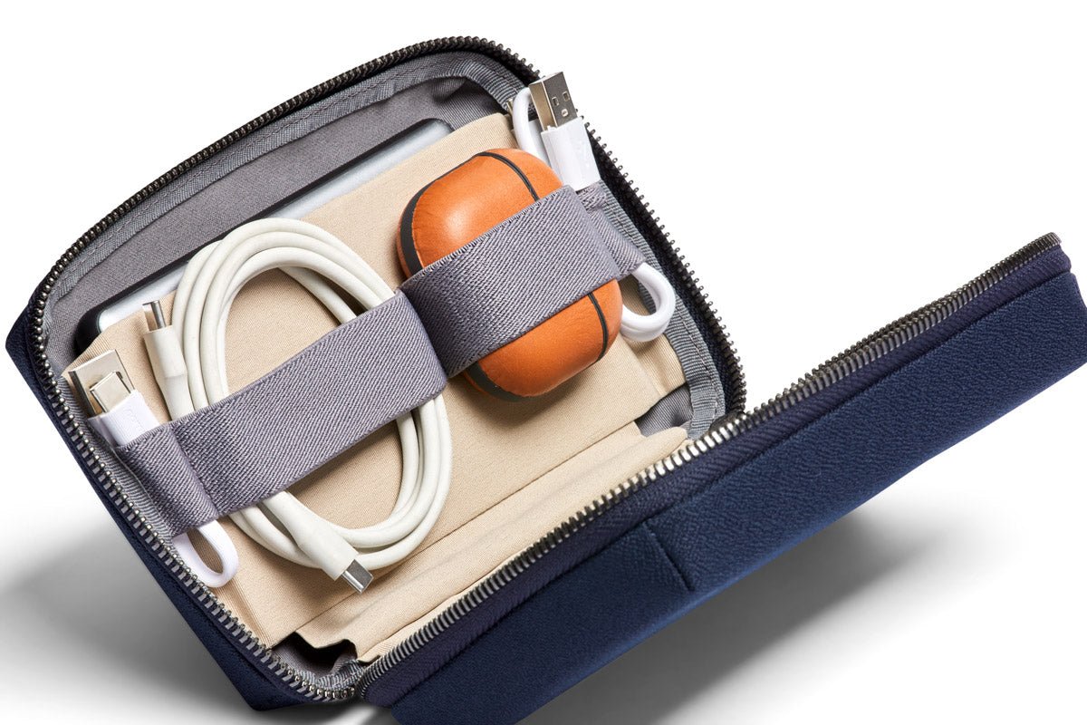 Bellroy Tech Kit Compact in Navy - Getoutside Shoes