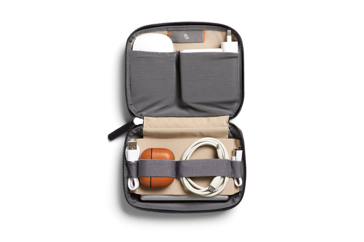 Bellroy Tech Kit Compact in Navy - Getoutside Shoes
