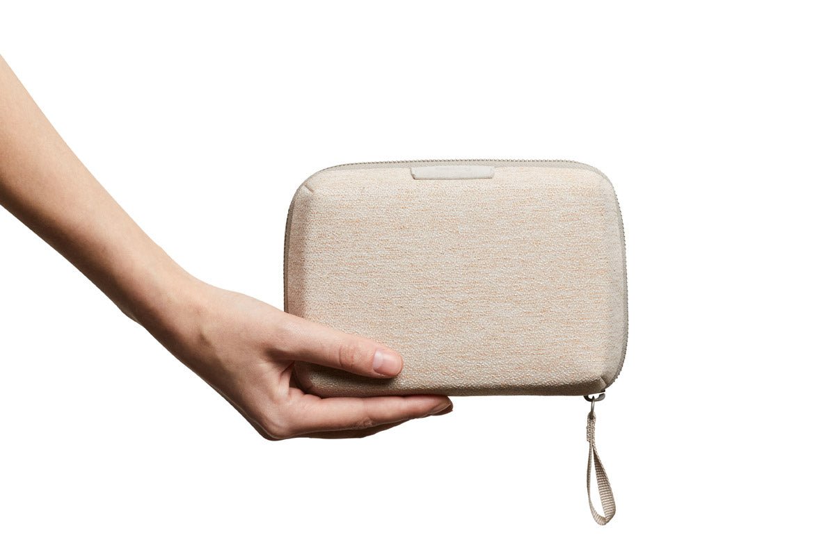 Bellroy Tech Kit Compact in Saltbush - Getoutside Shoes