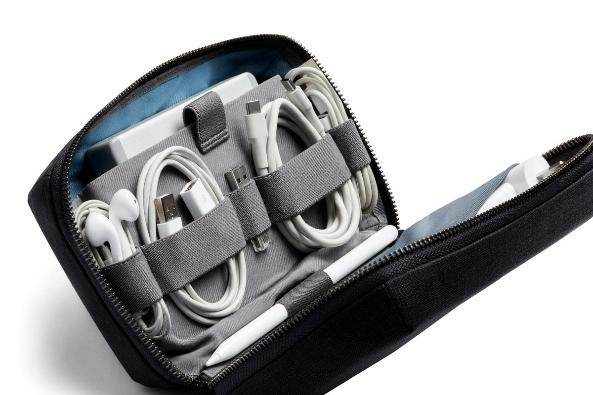 Bellroy Tech Kit in Black - Getoutside Shoes