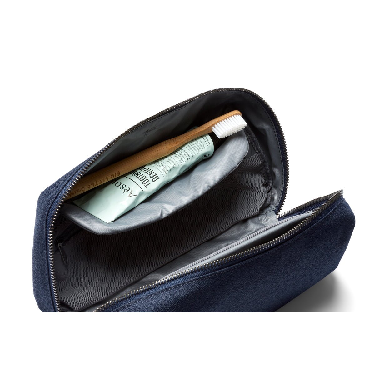 Bellroy Toiletry Kit Plus in Navy - Getoutside Shoes