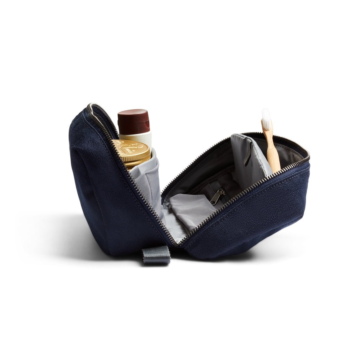 Bellroy Toiletry Kit Plus in Navy - Getoutside Shoes
