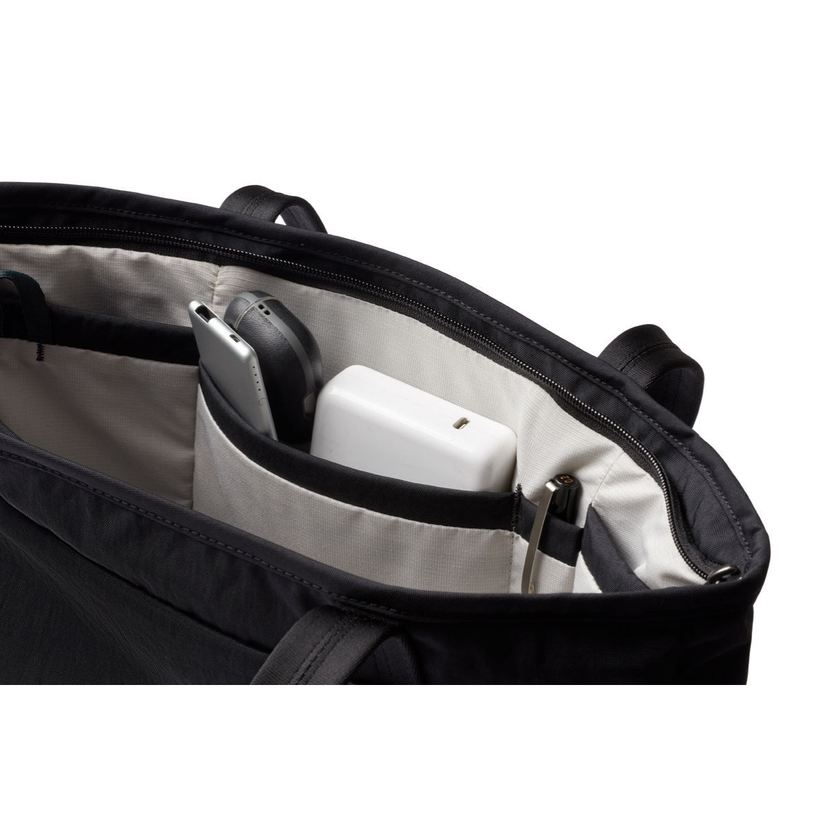 Bellroy Tokyo Tote Compact in Raven - Getoutside Shoes