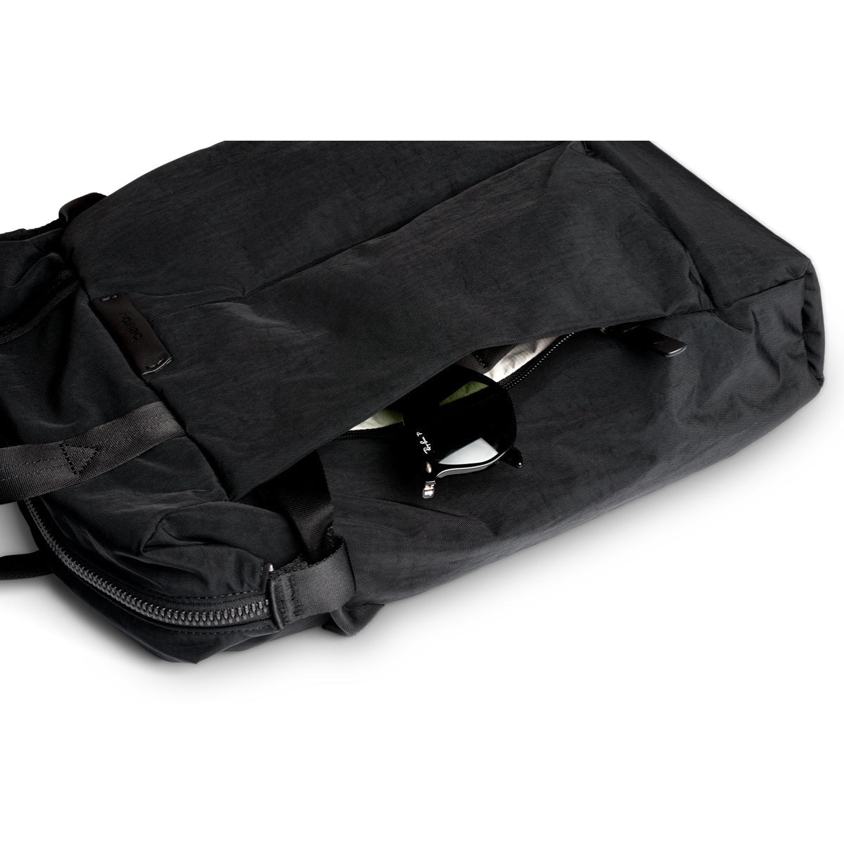 Bellroy Tokyo Totepack Compact in Raven - Getoutside Shoes