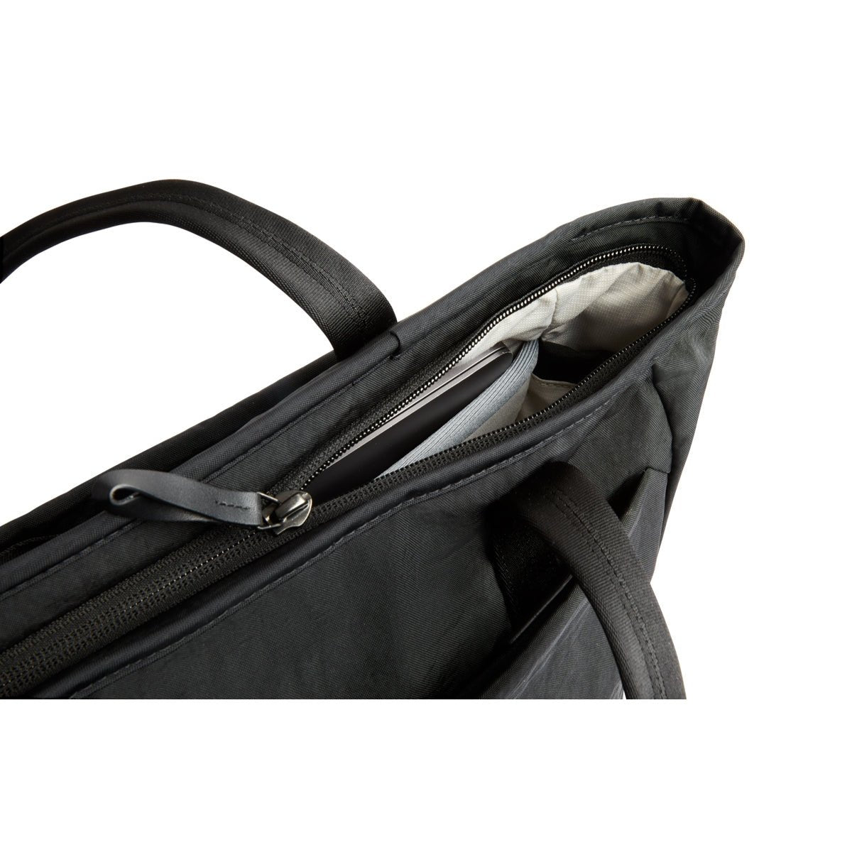 Bellroy Tokyo Wonder Tote 15L in Raven - Getoutside Shoes