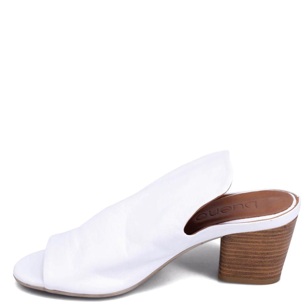 Bueno Women&#39;s Cara Heeled Sandal in White