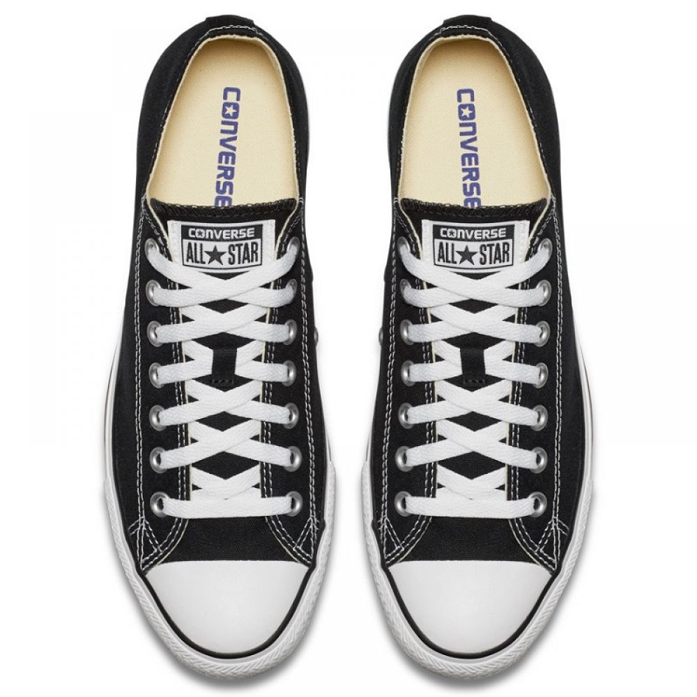 Converse Chuck Taylor All Star Low Top in Black