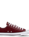 Converse Chuck Taylor All Star Low Top in Maroon