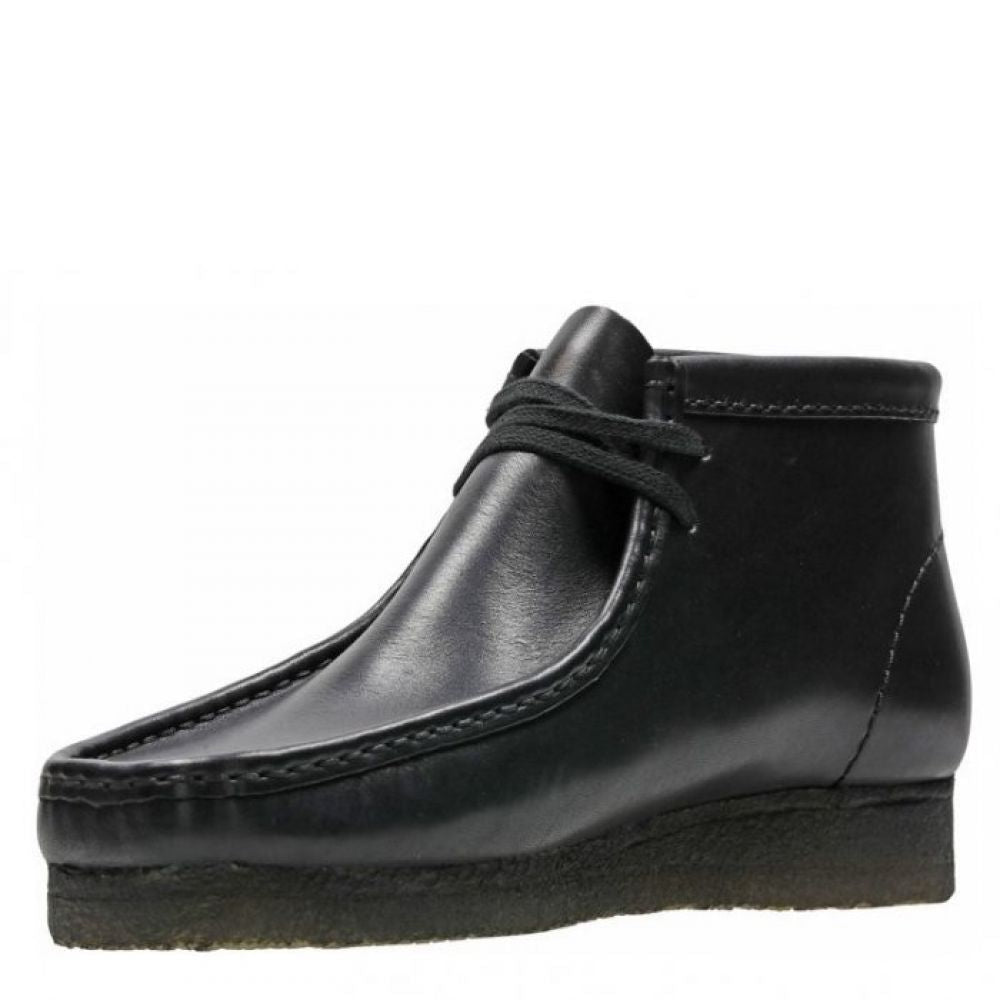 Clarks Men's Wallabee Boot in Black Leather - Getoutside Shoes